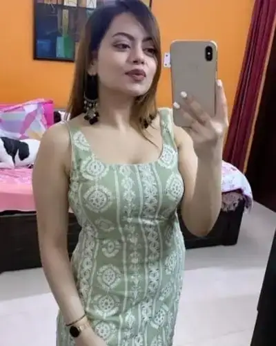 Call Girl in Chinsurah